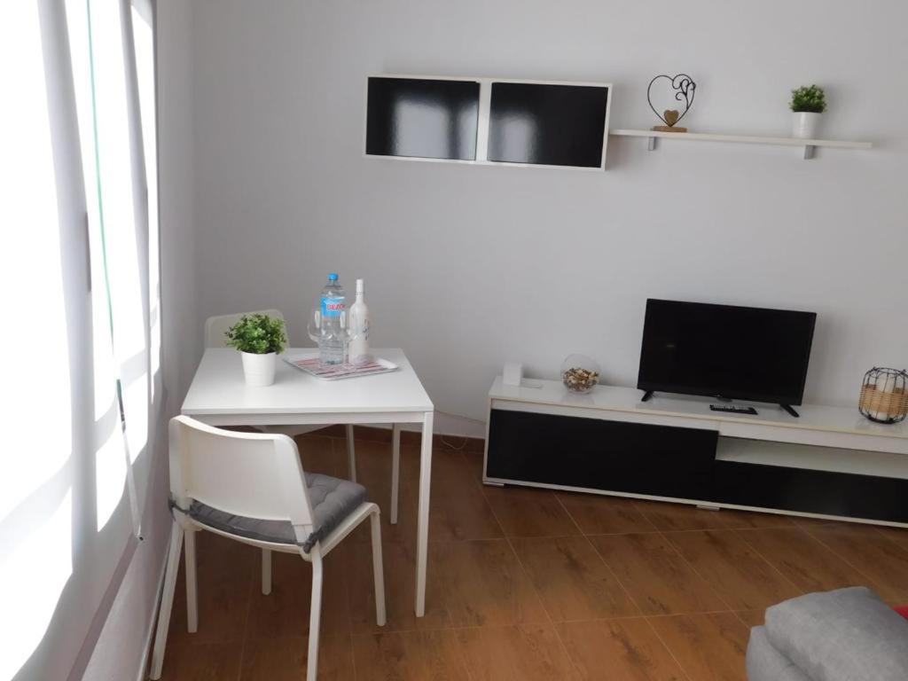 Apartament Estudio Sermar *